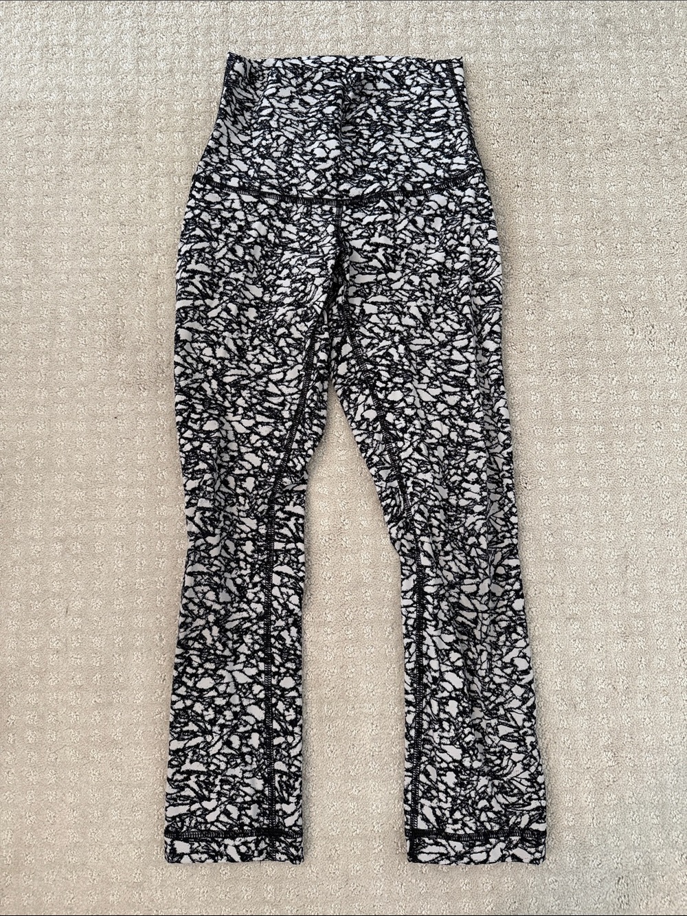 🍋Lululemon wunder under high rise 21”